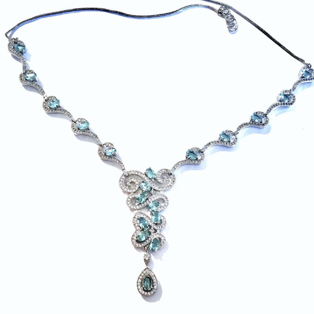 Lovely Ladies Blue Topaz & Zircon Necklace